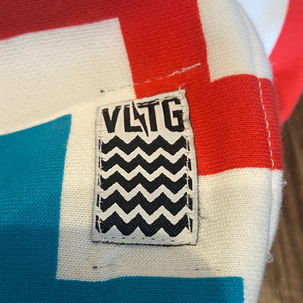 Converse Zigzag Patterned Sweatshirt - Picture 5 of 5